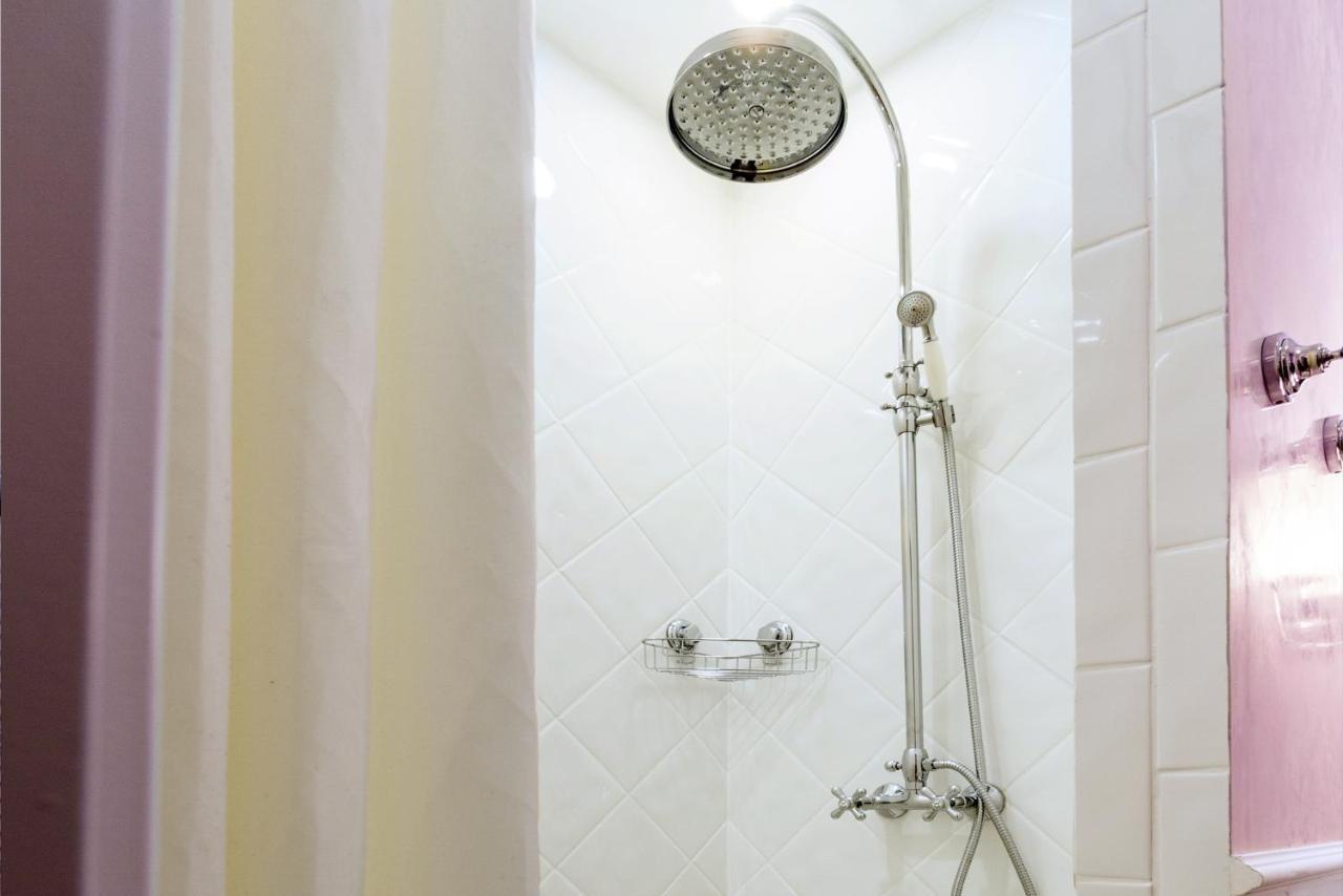 Dzirnavu 92, Free Private Parking Apartment รีกา ภายนอก รูปภาพ