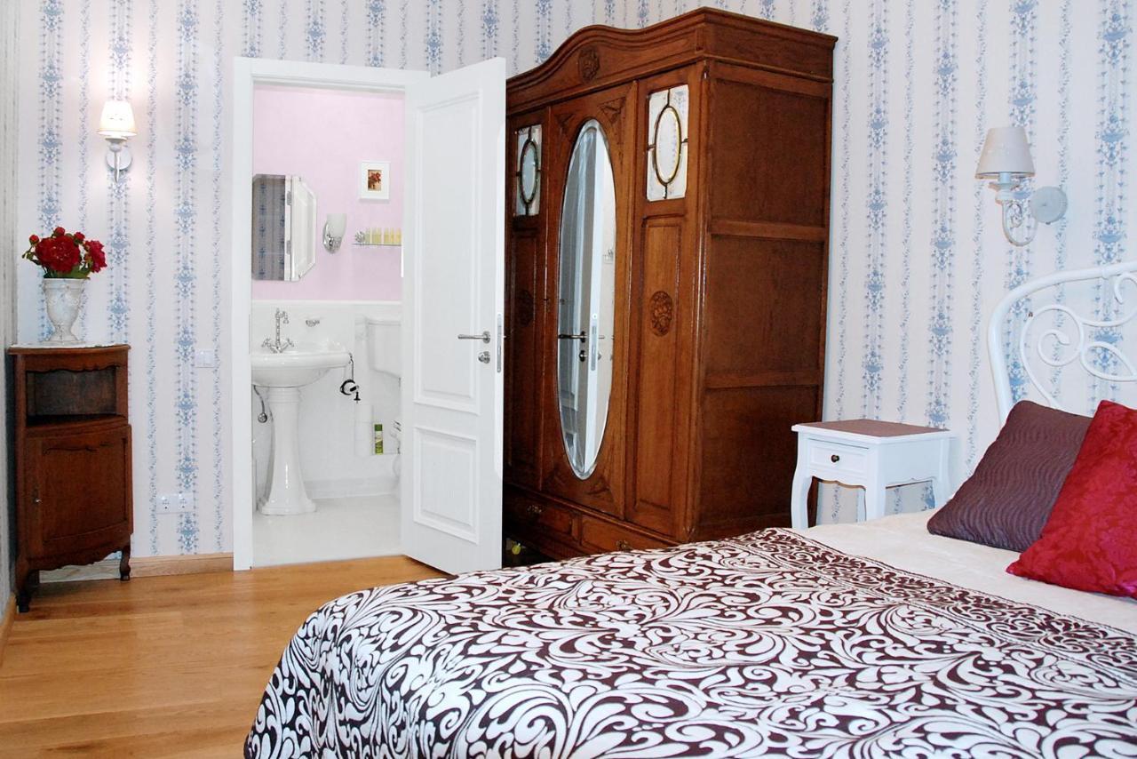 Dzirnavu 92, Free Private Parking Apartment รีกา ภายนอก รูปภาพ